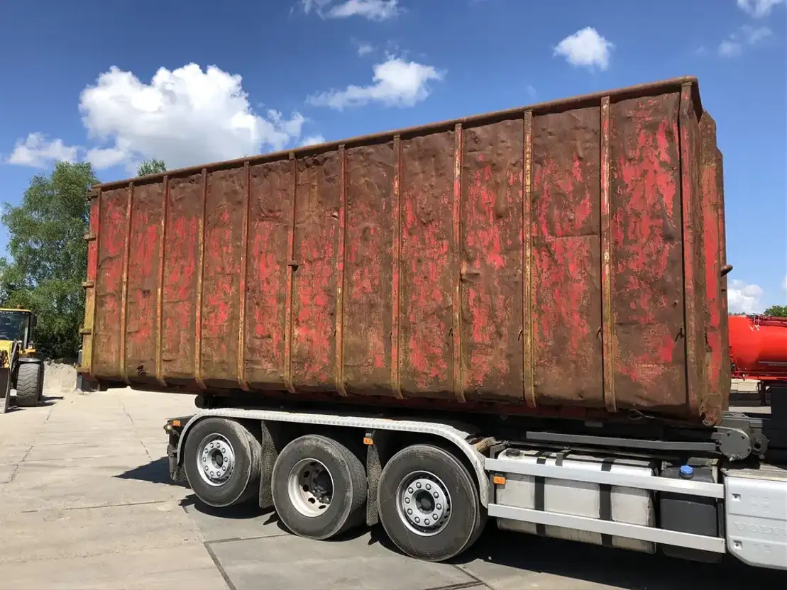 open top zeecontainer Bruns afzet container 50m3