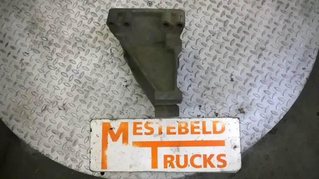 Scania R eactiestangsteun R420 rechts