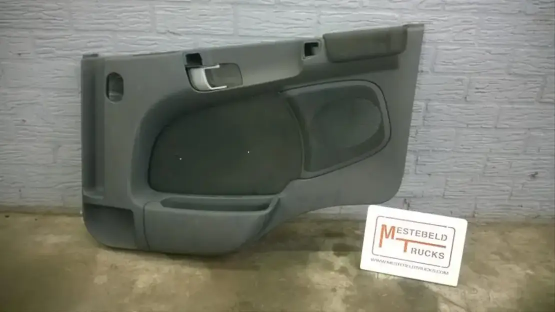 Scania P ortierpaneel rechts