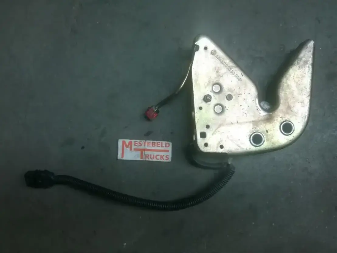 Mercedes-Benz Cabine slot rechts