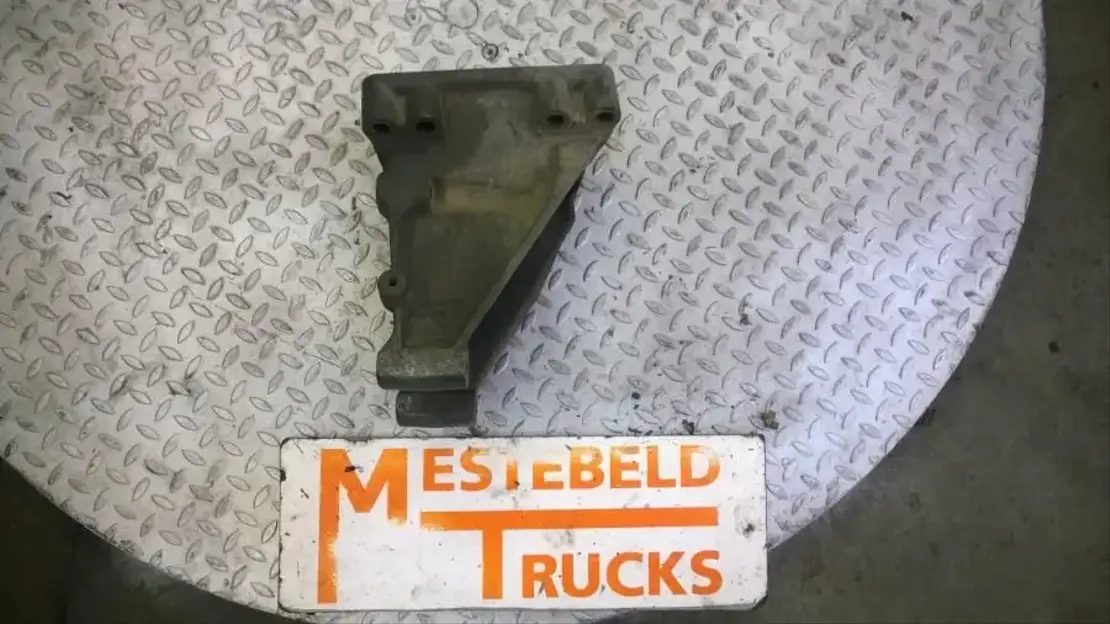 Scania R eactiestangsteun R420 links