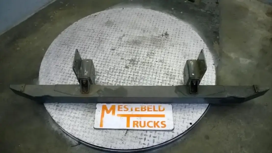 Iveco Bumperbalk Eurocargo 120E22