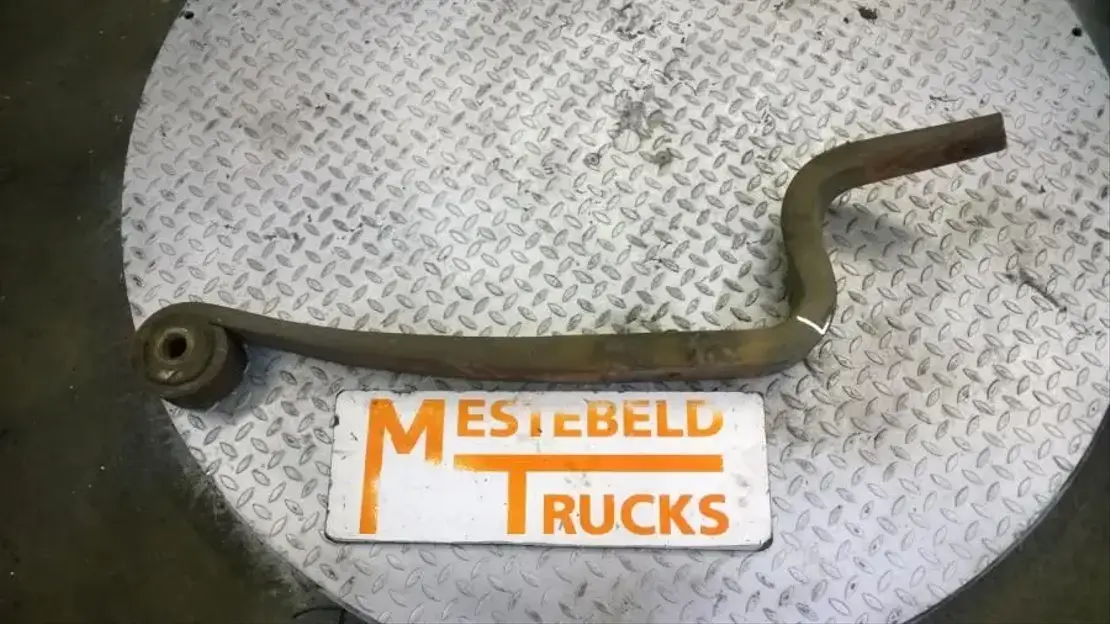 Iveco Achterveer links