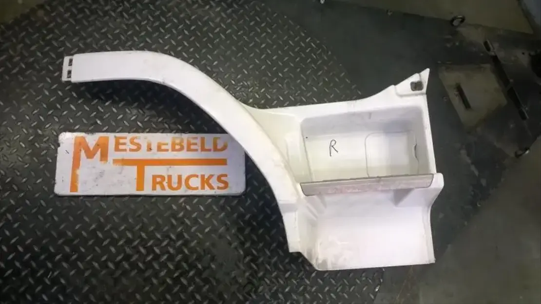 Volvo Instapbak rechts