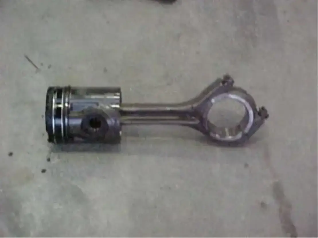 Volvo Zuiger + Drijfstang FM7