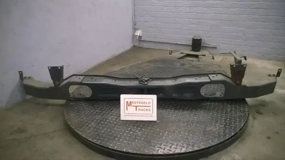 Mercedes-Benz Bumperbalk