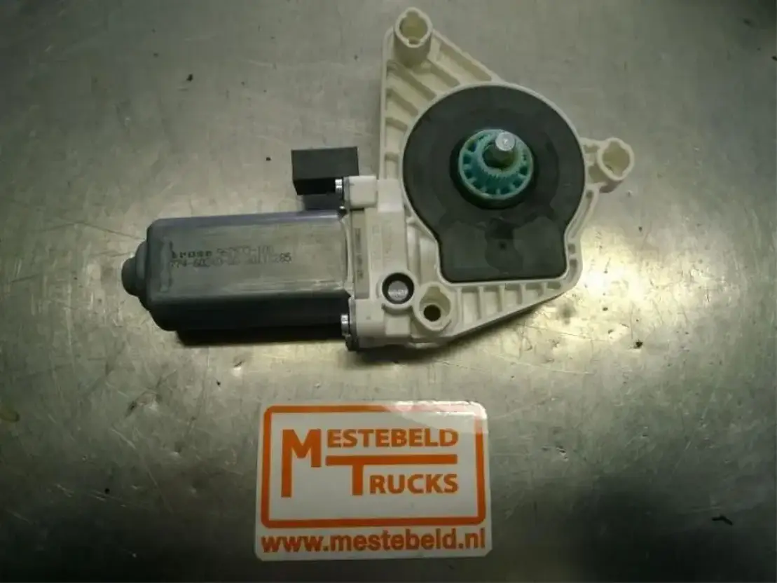 Mercedes-Benz Motor raamemechanisatie