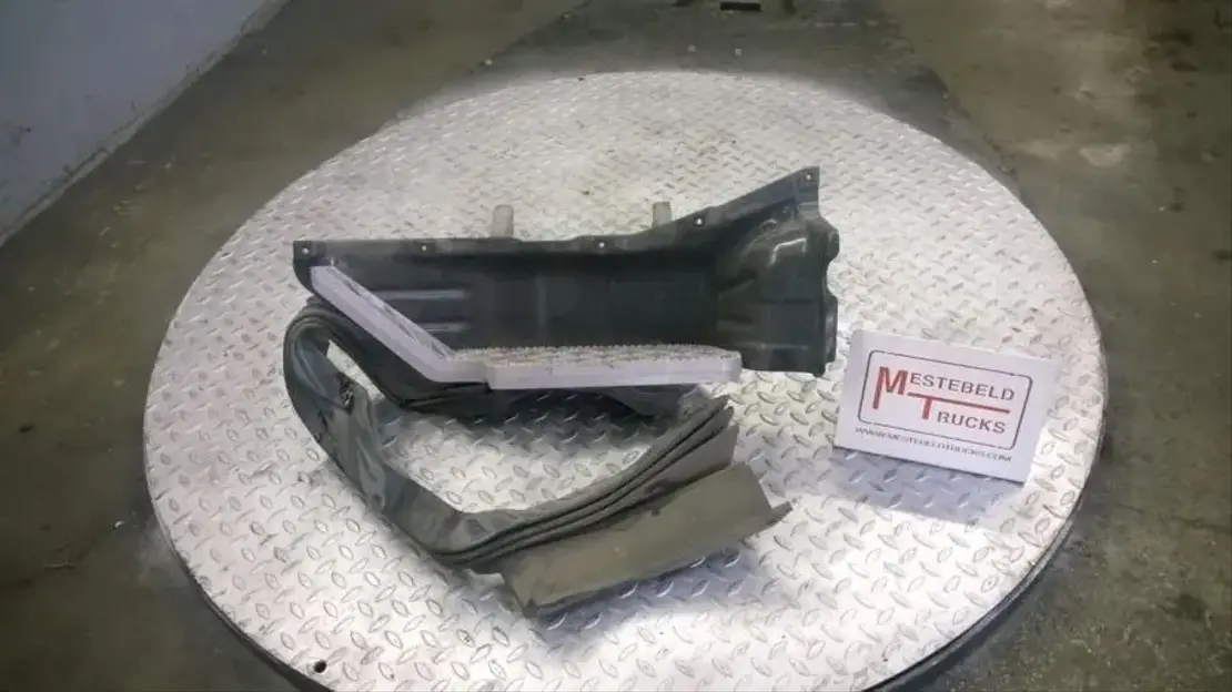 Scania Instap bovenste + tree rechts