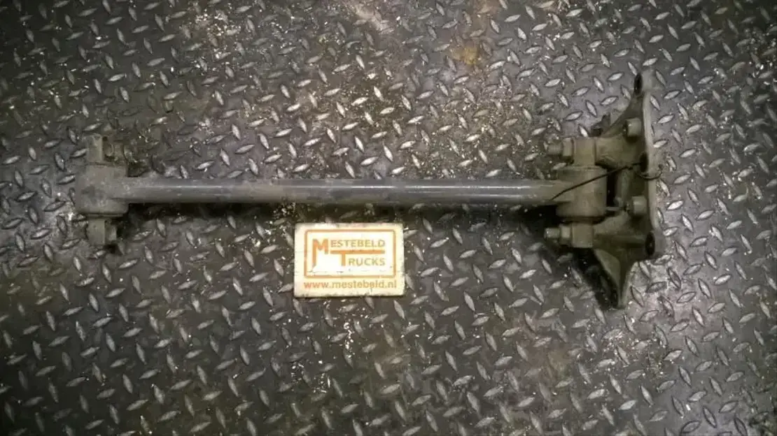 DAF Reactiestang met steun