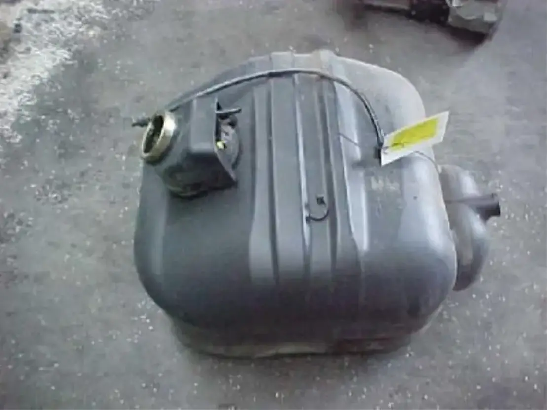 Mercedes-Benz MB 815 Atego Brandstoftank