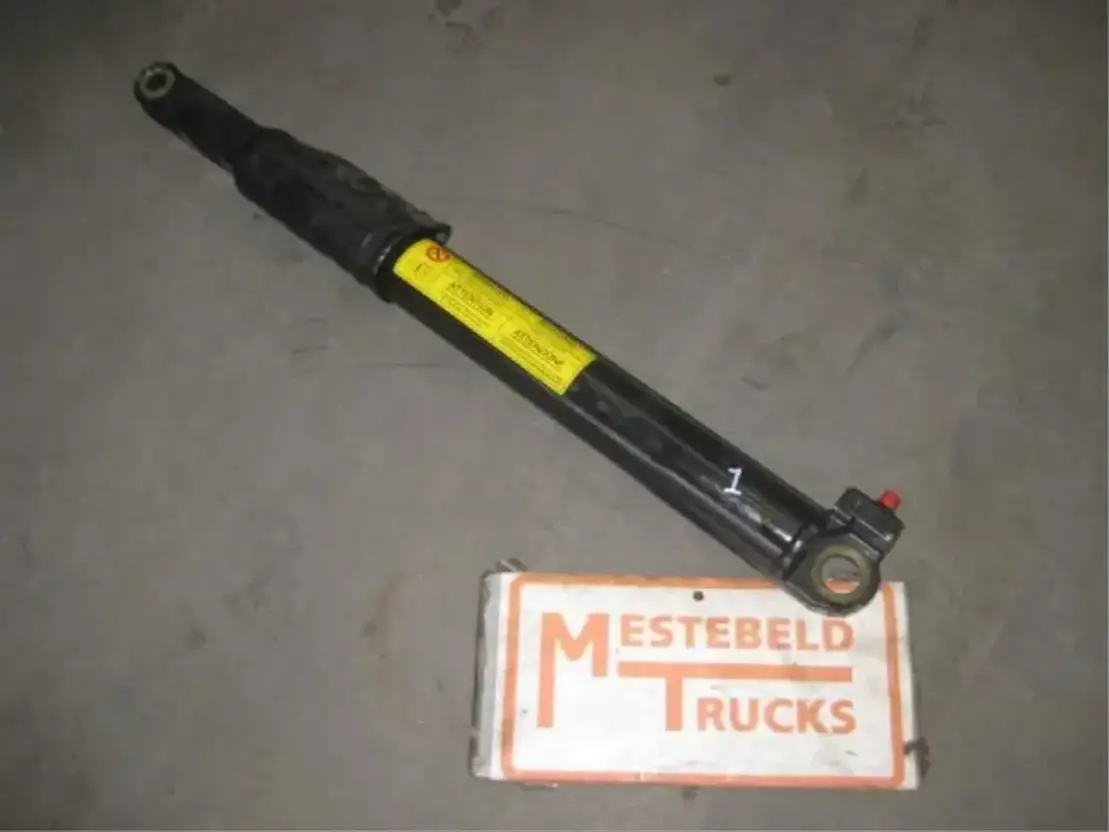 Iveco Kantelcilinder