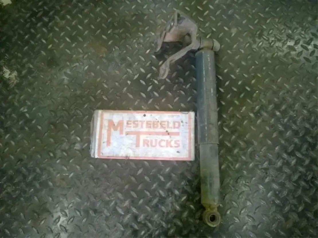 Volvo Schokbreker FL