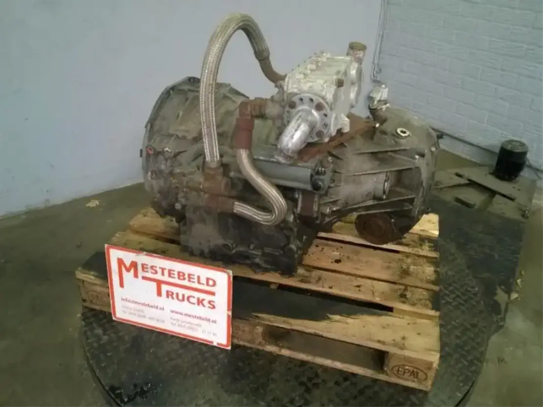 Deutz Versn bak 5 HP 500 Bus