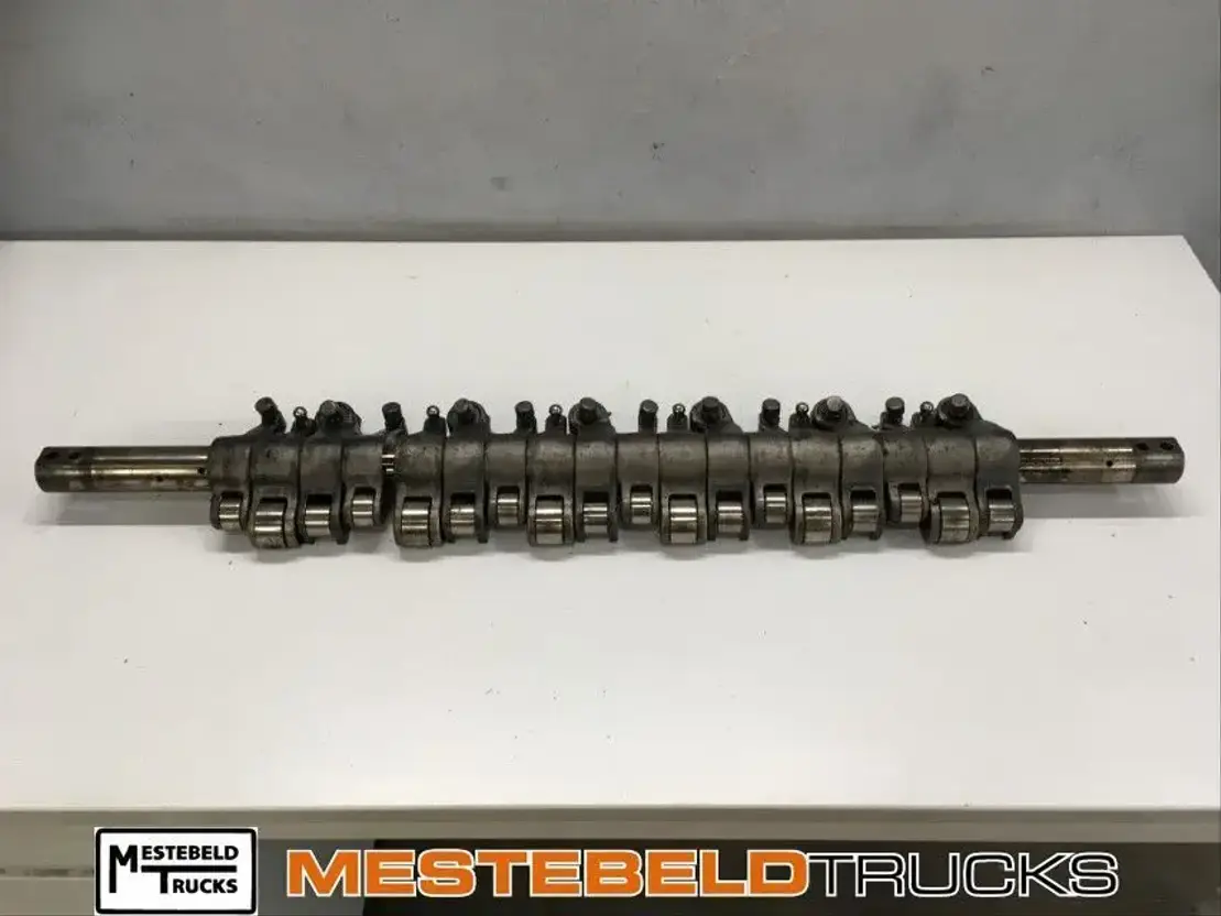 Volvo Tuimelaaras D12D