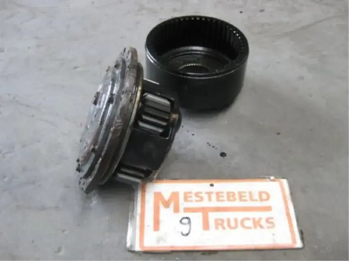 DAF CF Satelliethuis naafreductie /XF