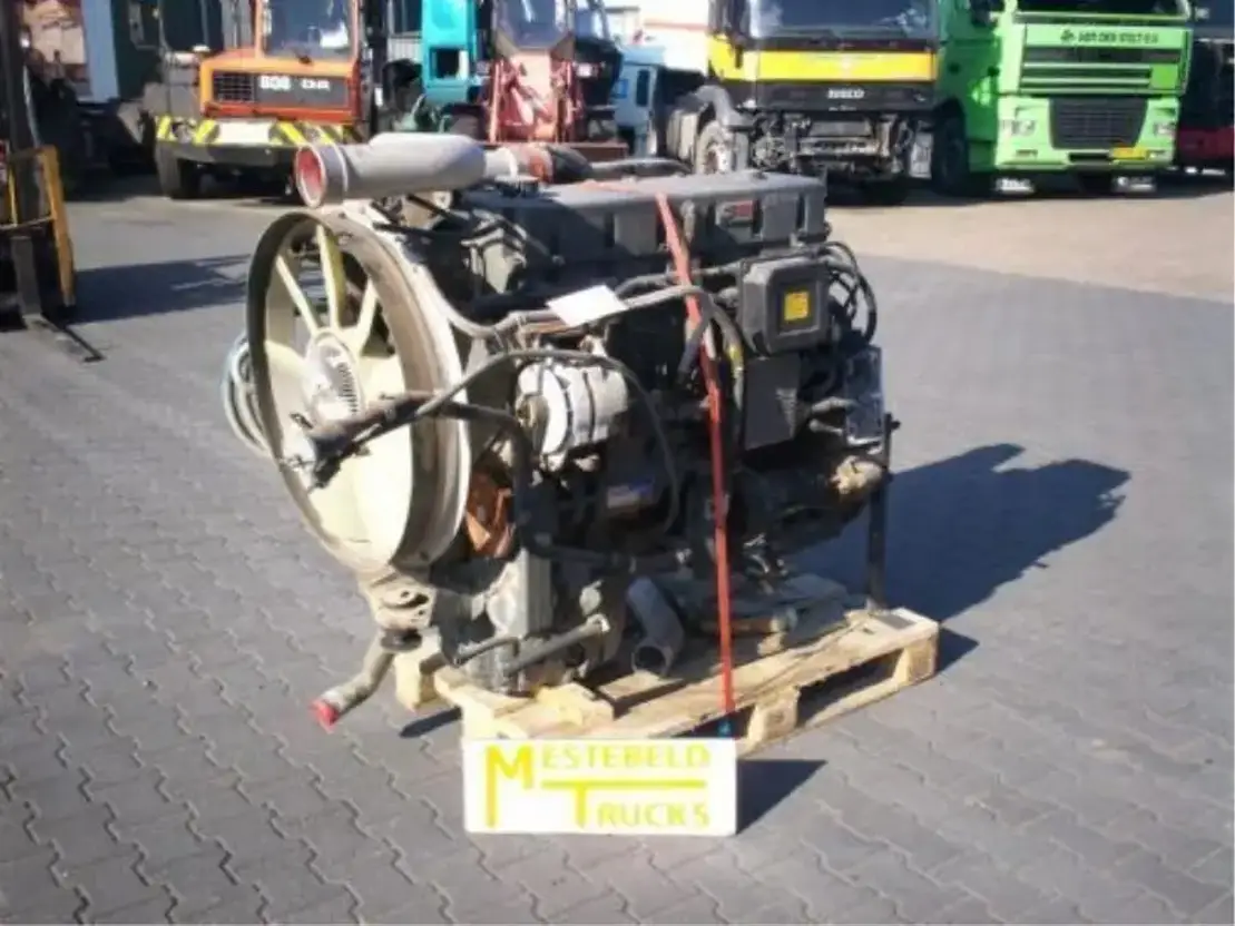 DIV. Motor Cummins M380 E20