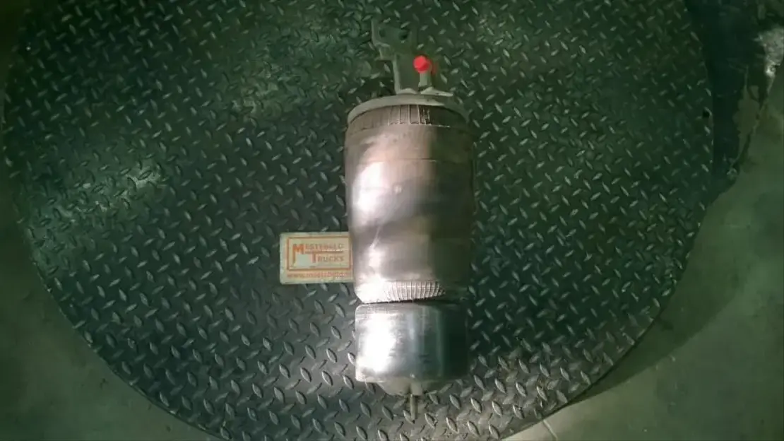 Volvo L uchtbalg achteras