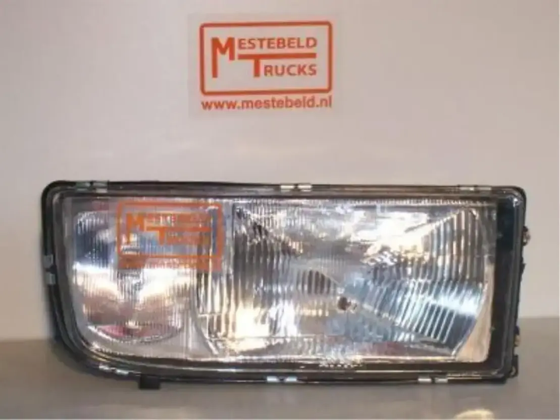 Mercedes-Benz Koplamp Actros Mega Space