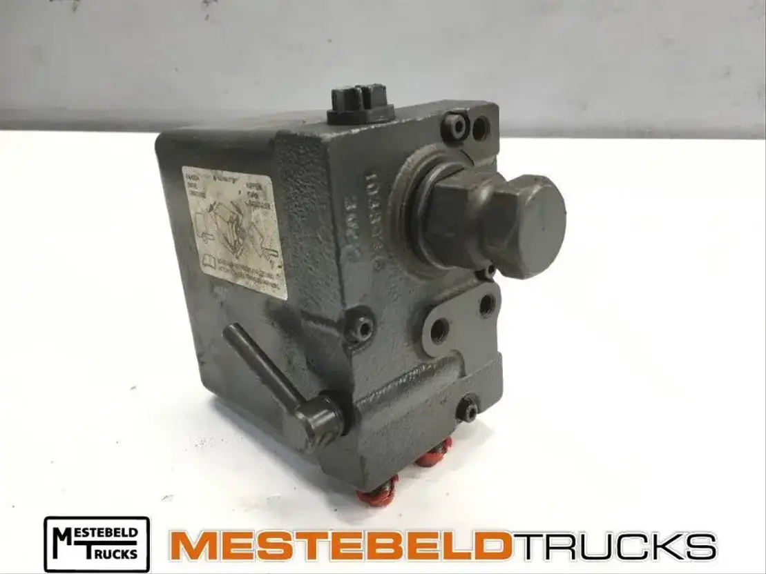 Mercedes-Benz Cabinekantelpomp Axor