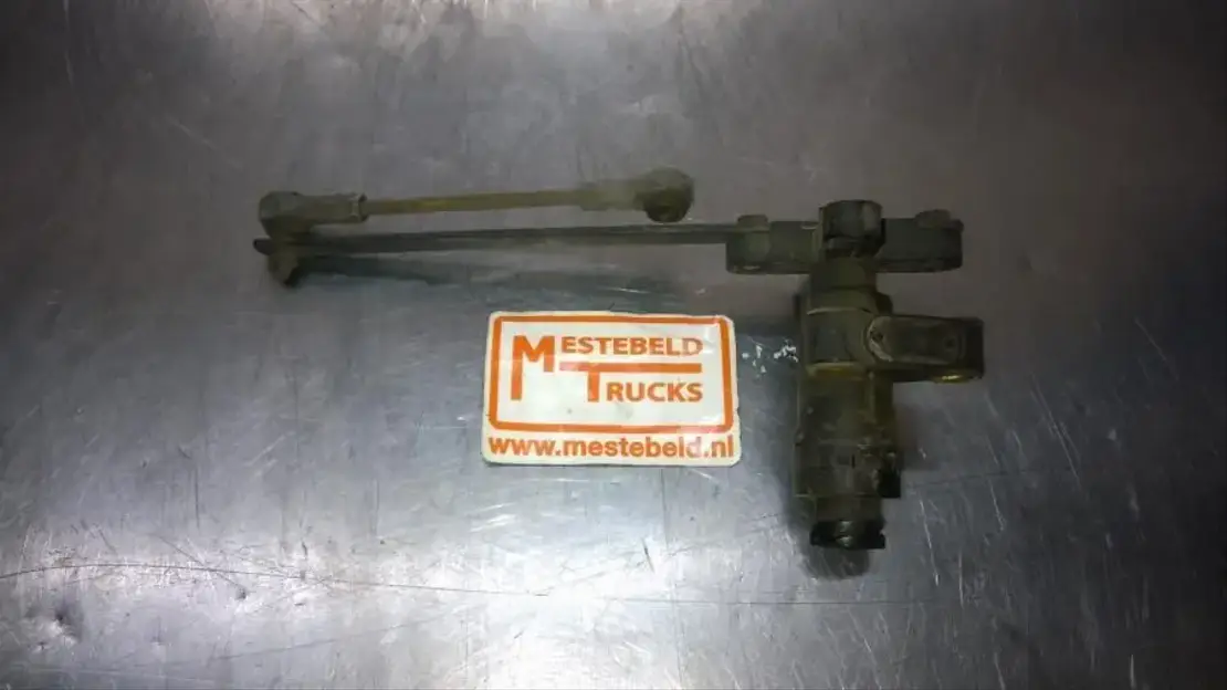 Iveco Hoogteregelaar