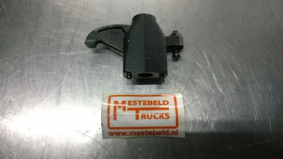 Scania T uimelaar 4-serie V8