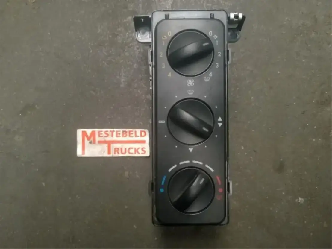 Mercedes-Benz Bedieningspaneel kachel Atego