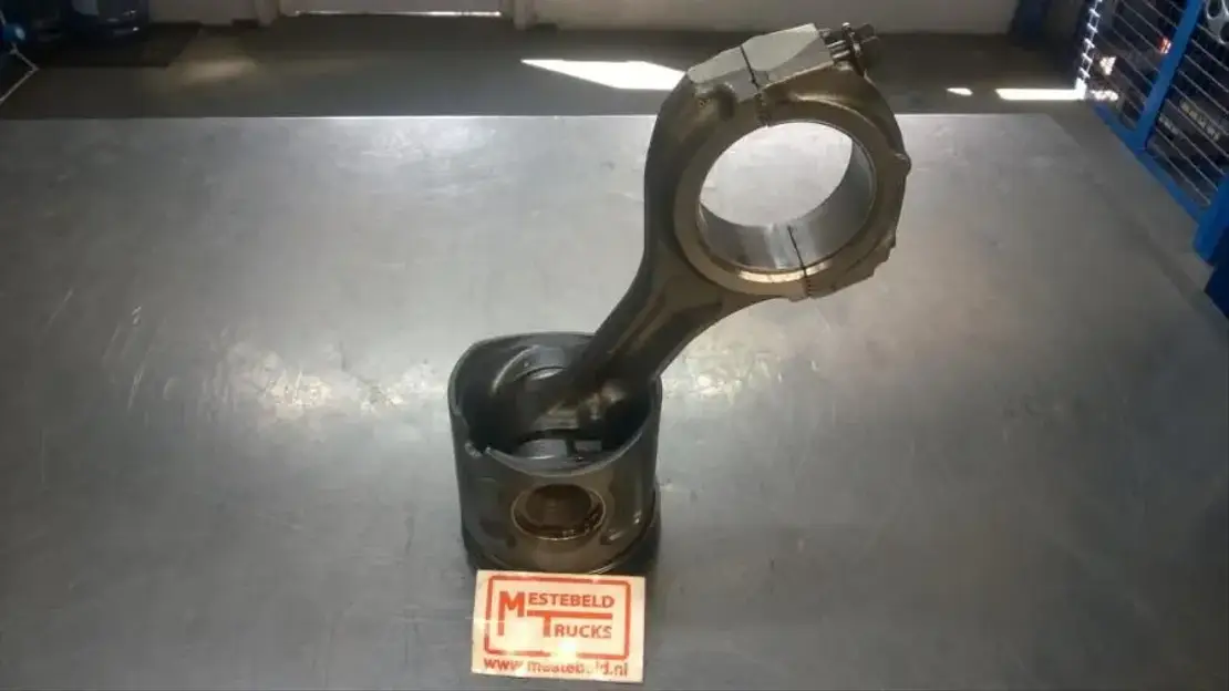 Iveco Zuiger + Drijfstang