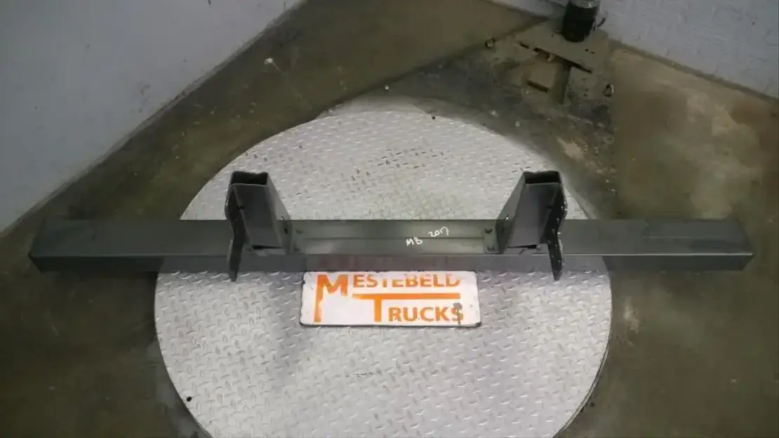 Mercedes-Benz Onderrijbeveiliging achter