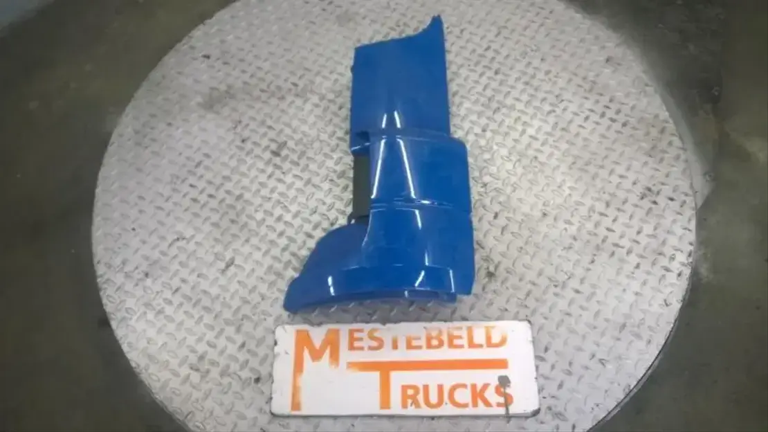 Mercedes-Benz Cabinehoek links