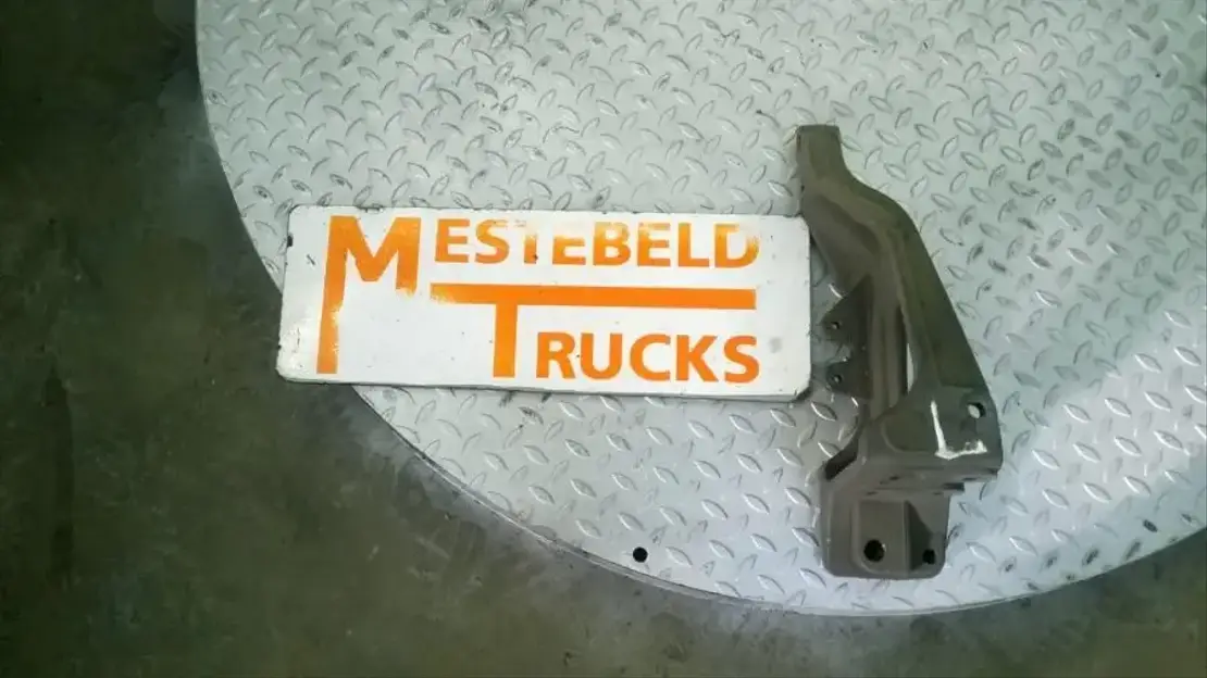 Mercedes-Benz Cabinesteun links