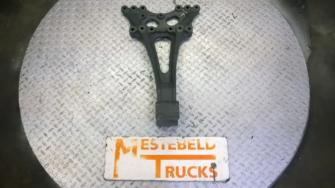 Mercedes-Benz Veerhand rechts achter