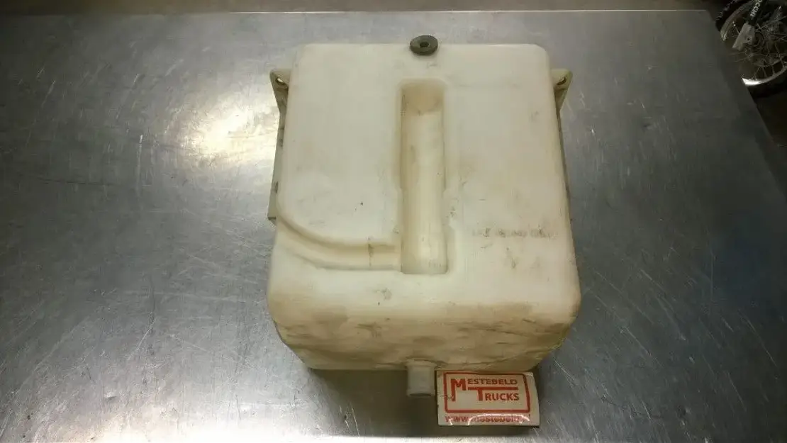 DAF Ruitensproeierreservoir