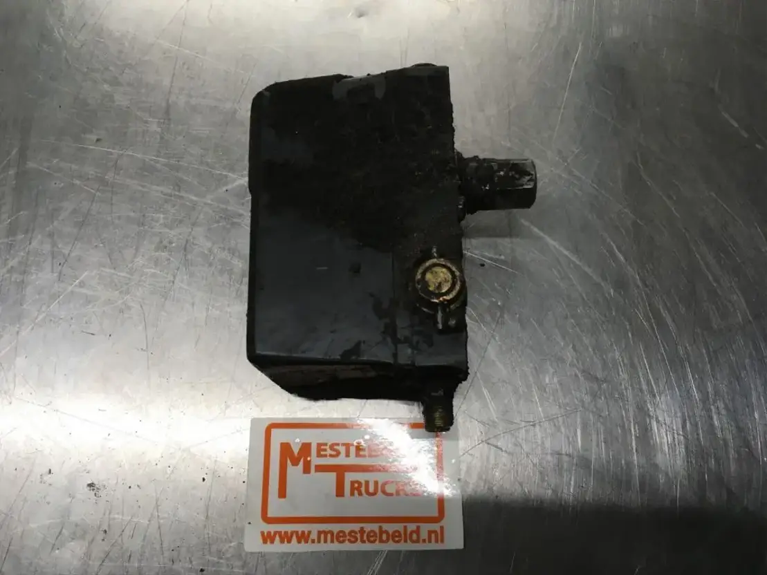 Renault C abinekantelpomp