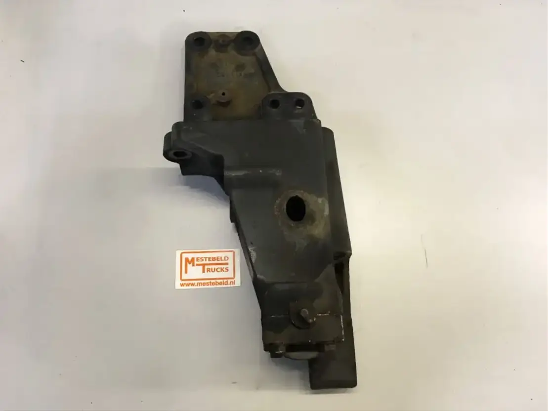 DAF Reactiestangsteun links