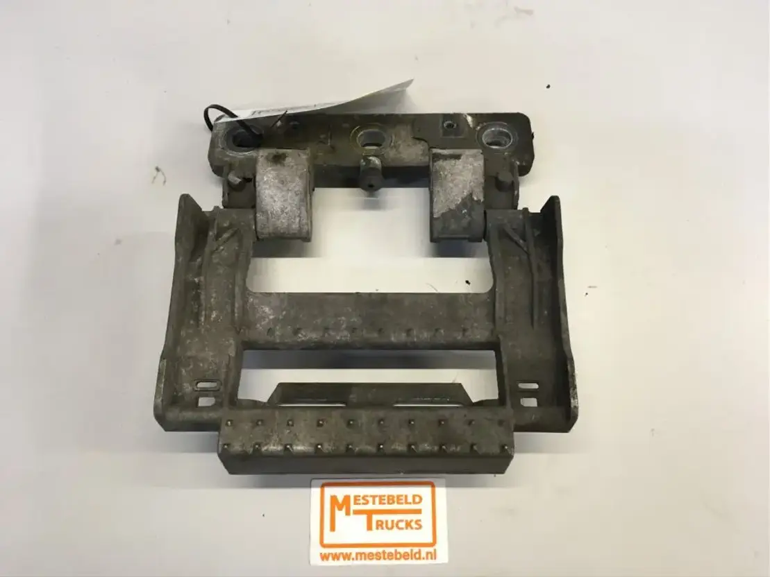 DAF Opstaptrede in grille