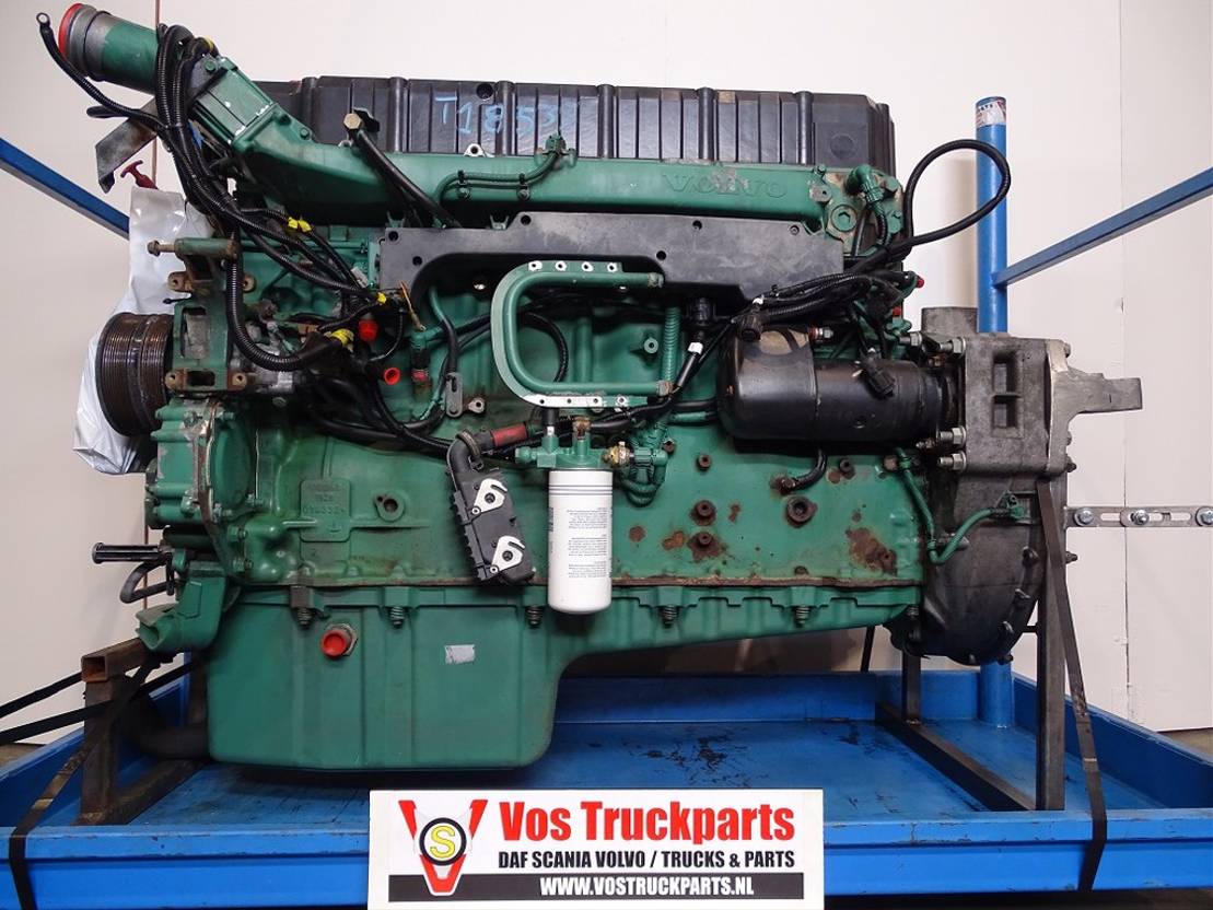 Поддон volvo d12c Поддон volvo d12c