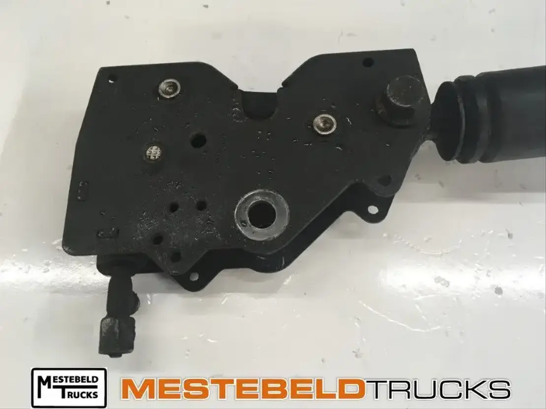 DAF Cabinevergrendeling links