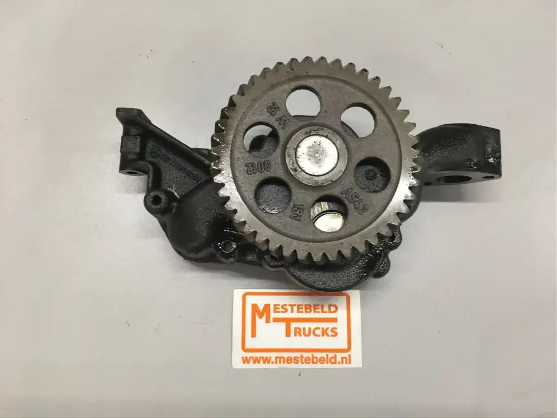 Mercedes-Benz Oliepomp Actros