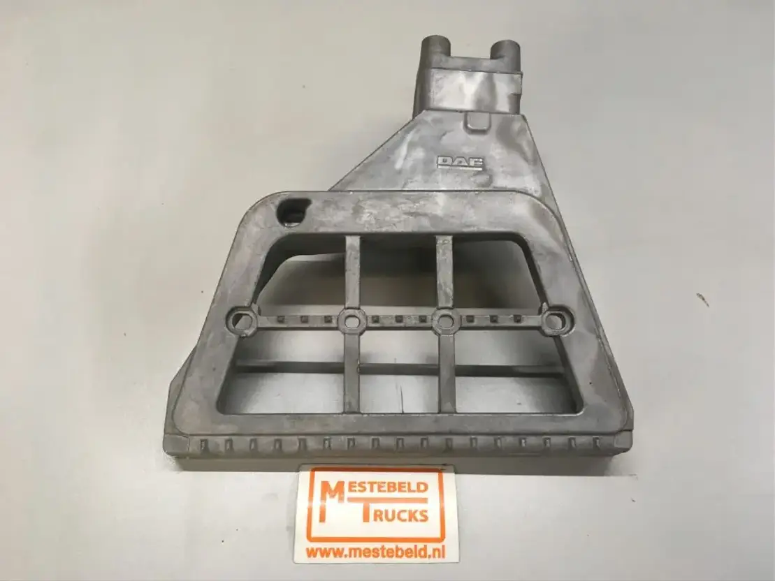 DAF Opstapsteun rechts