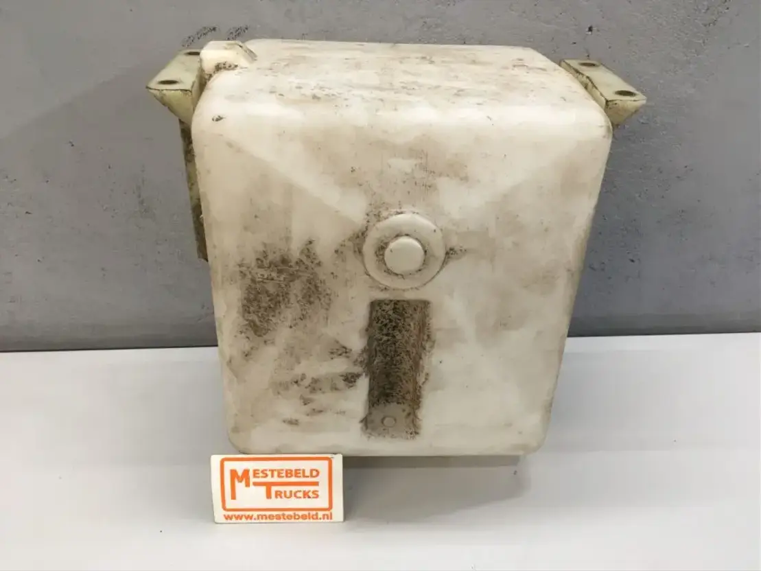 DAF Ruitensproeiertank DAF