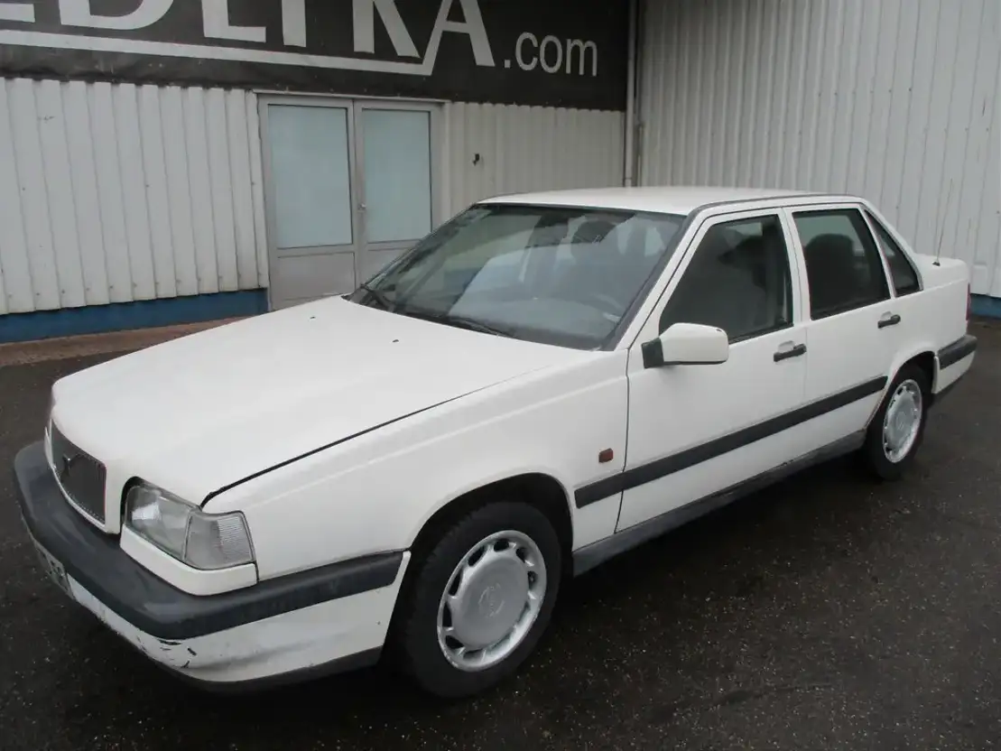 sedan auto Volvo 850 , Starter Defect , GLT 2.0 1995
