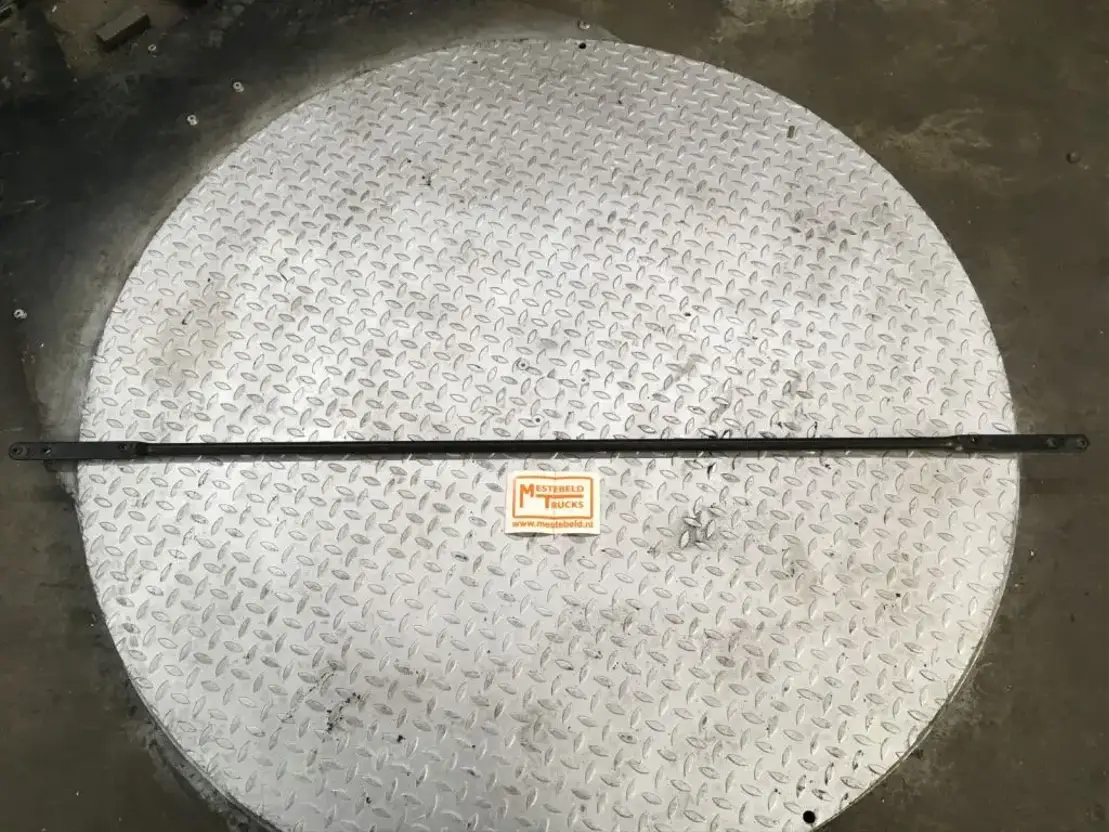 Mercedes-Benz Dwarsdrager koplampframes