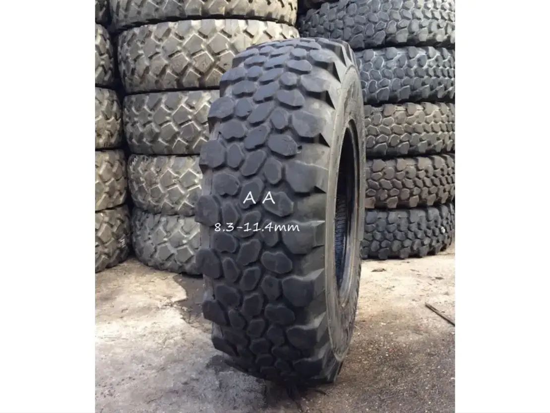 Continental 335/80R20 12,5R20 MPT 81 AA occasie