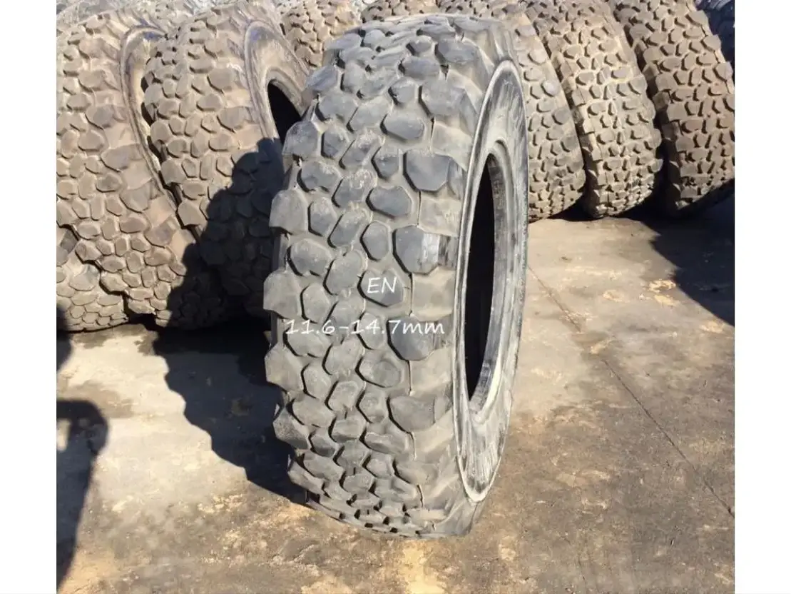 Continental 335/80R20 12,5R20 MPT 81 EN occasie