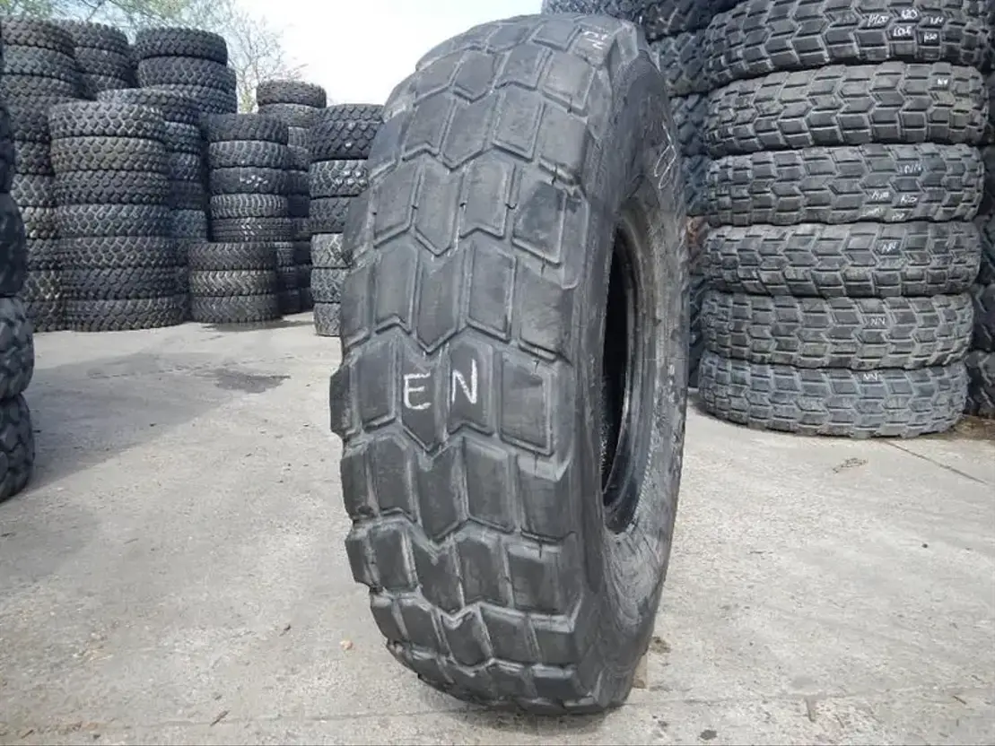 Continental 14.00R20 HSO Sand EN occasie