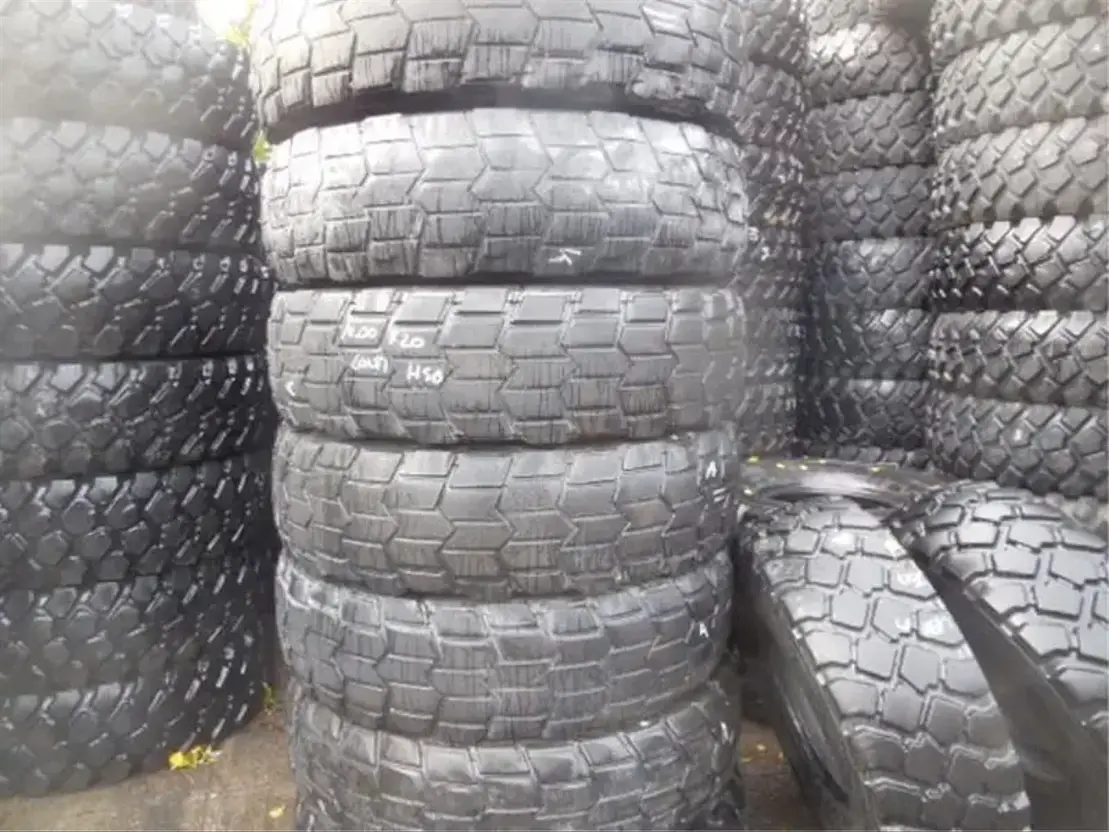 Continental 14.00R20 HSO Sand AA occasie