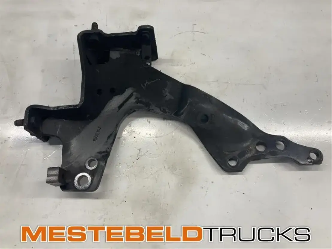 Scania Bumpersteun rechts