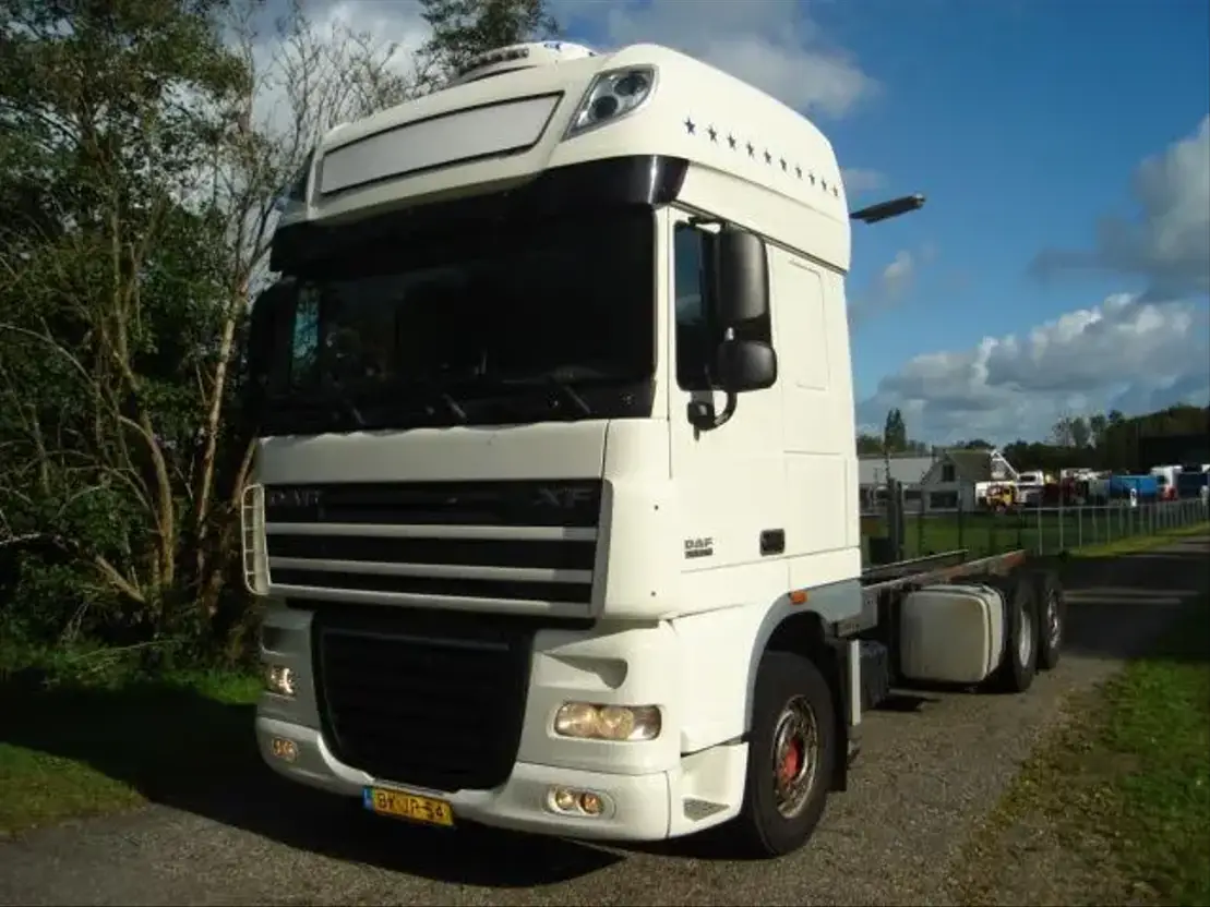DAF XF 105.460 superspace/105/460
