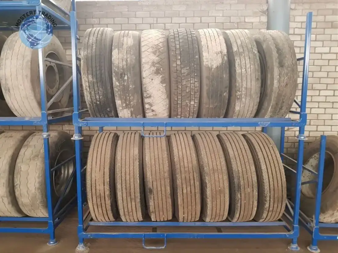 banden auto onderdeel Michelin 295/80 R22.5