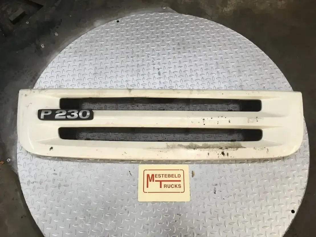 Scania P230 Onderste frontluik